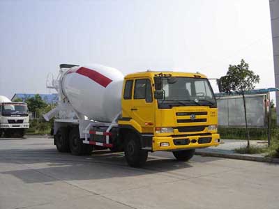 東風(fēng)日產(chǎn)柴混凝土攪拌運輸車